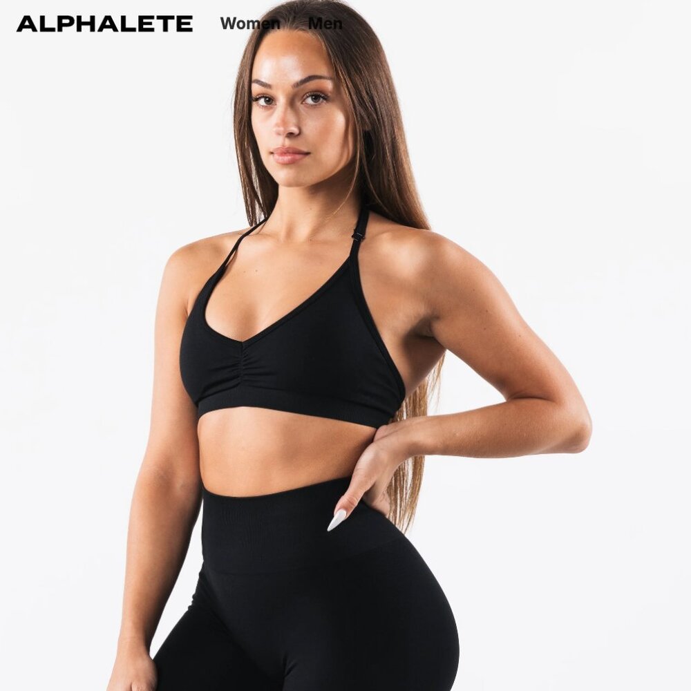 Alphalete Amplify Halter Bra
